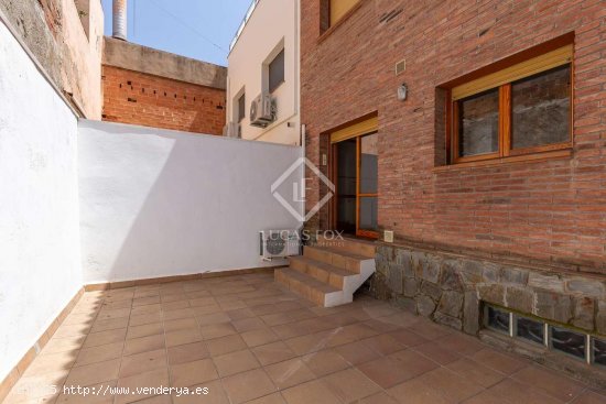 Casa en alquiler en Esplugues de Llobregat (Barcelona)