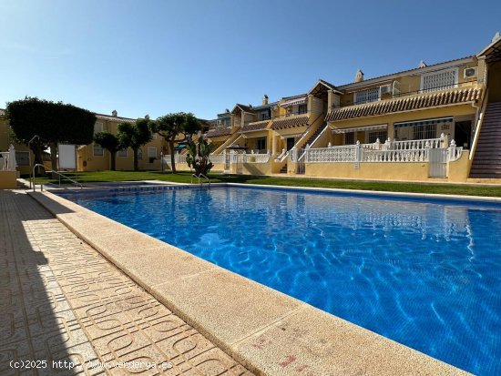 Bungalow en venta en San Miguel de Salinas (Alicante)