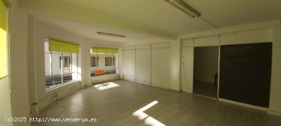 Local en venta en Torrelavega (Cantabria)