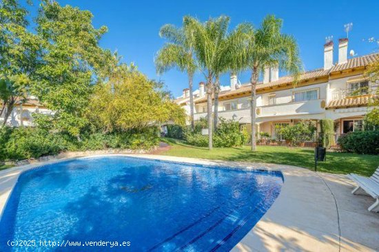 Casa en venta a estrenar en Marbella (Málaga)