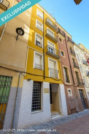 EDIFICIO COMPLETO 9 APARTAMENTOS PARA ESTUDIANTES, EN RENTABILIDAD