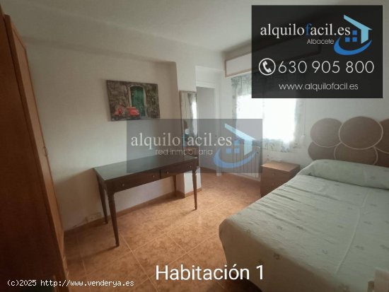 SE ALQUILA 8 HABITACIONES A ESTUDIANTES EN C/ DOCTOR FERRÁN POR 300€ TODO INCLUIDO