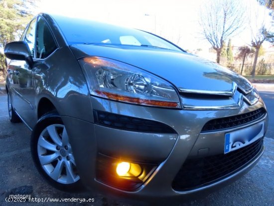  Citroen C4 Picasso 1.6 HDI EXCLUSIVE-KLIMATIZADOR-LLANTAS-CD-PERFE de 2010 con 287.000 Km por 3.700  