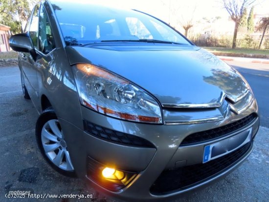 Citroen C4 Picasso 1.6 HDI EXCLUSIVE-KLIMATIZADOR-LLANTAS-CD-PERFE de 2010 con 287.000 Km por 3.700 