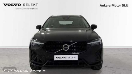 Volvo XC 60 2.0 B4 D PLUS DARK AUTO 4WD 5P de 2023 con 18.721 Km por 52.900 EUR. en Alicante