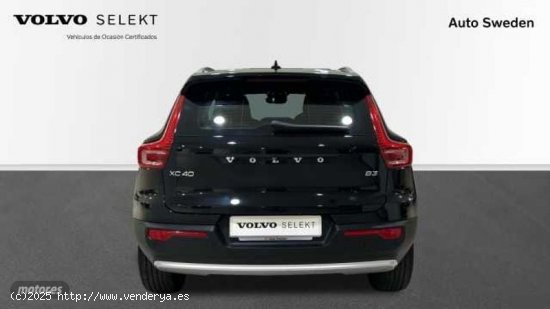 Volvo XC40 2.0 B3 CORE AUTO 5P de 2024 con 24.804 Km por 35.400 EUR. en Valencia