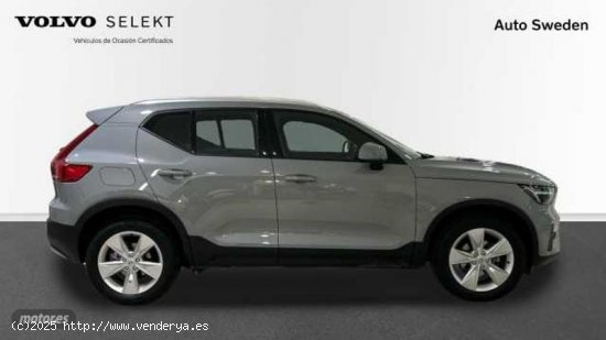 Volvo XC40 1.5 T2 CORE AUTO 5P de 2024 con 23.894 Km por 33.500 EUR. en Valencia