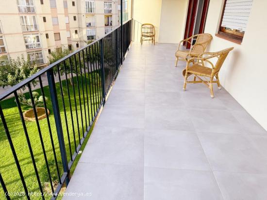 BONITO APARTAMENTO REFORMADO CON VISTAS AL MAR DISPONIBLE JUNIO Y AGOSTO - CASTELLON