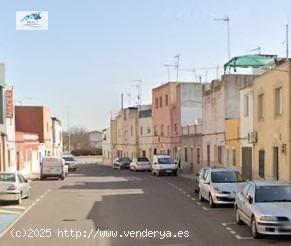 Venta de Casa en Badajoz - BADAJOZ