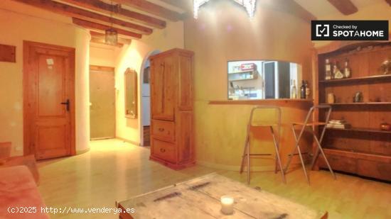 Apartamento de 2 dormitorios con terraza en alquiler en Barri Gòtic - BARCELONA