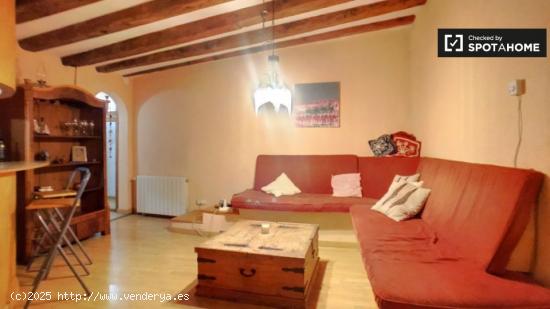 Apartamento de 2 dormitorios con terraza en alquiler en Barri Gòtic - BARCELONA