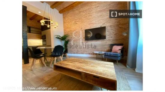 Apartamento entero de 3 habitaciones en Barcelona. - BARCELONA