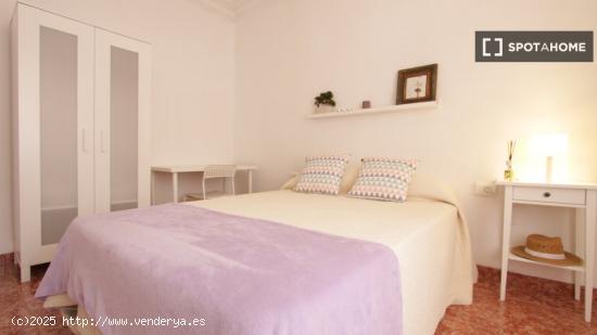 Habitación en piso compartido en Benifaraig - VALENCIA