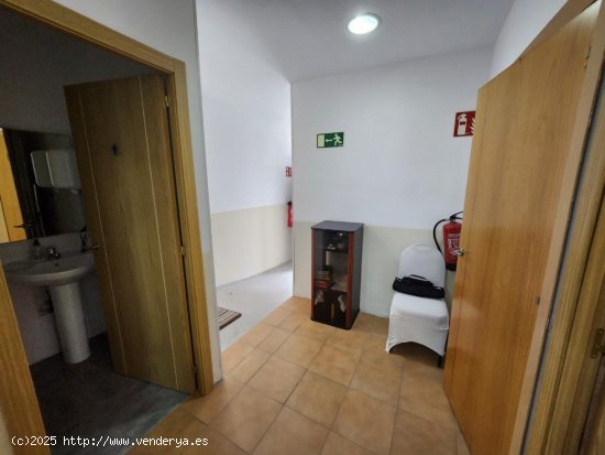 Local en venta en Nerja (Málaga)