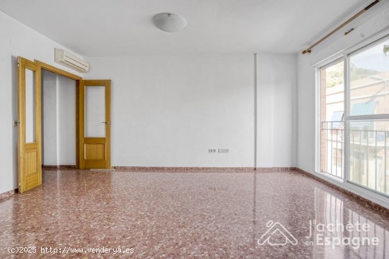 Apartamento en venta en Simat de la Valldigna (Valencia)