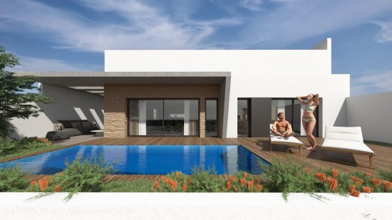 Villa en venta a estrenar en Torrevieja (Alicante)