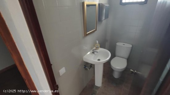 Local en venta en Fuengirola (Málaga)