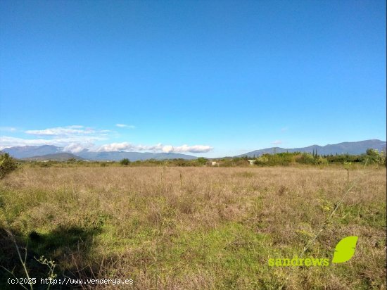 Finca en venta en Cabanes (Girona)