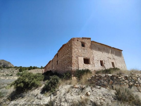 Finca en venta en Agost (Alicante)