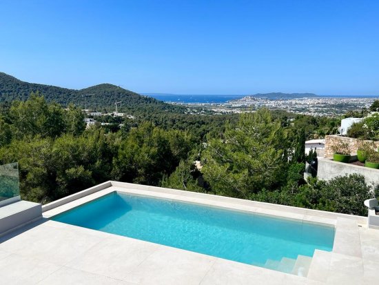  Casa en venta en Santa Eulalia del Río (Baleares) 