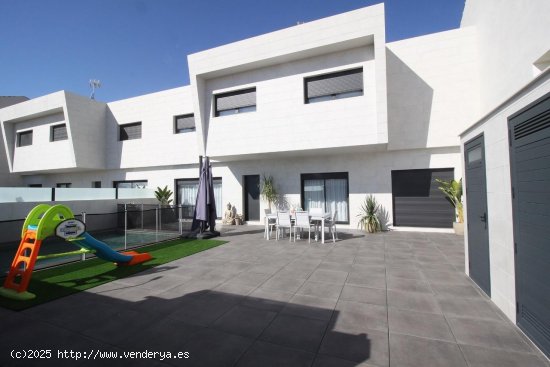  Villa en venta en San Pedro del Pinatar (Murcia) 