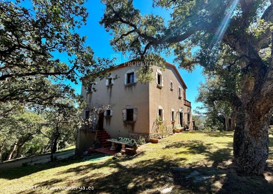 Casa en venta en Darnius (Girona)