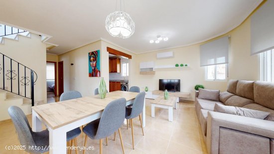 Casa en venta en San Miguel de Salinas (Alicante)