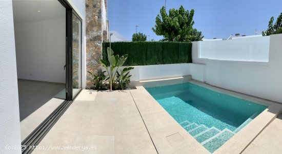 Villa en venta a estrenar en San Javier (Murcia)