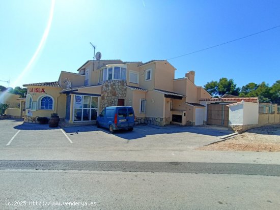 Local en venta en Moraira (Alicante)