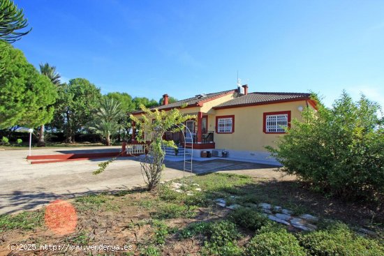 Villa en venta en Els Poblets (Alicante)