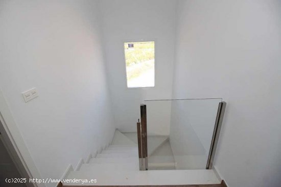 Villa en venta a estrenar en Pinoso (Alicante)