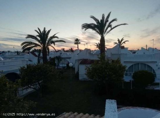 Bungalow en venta en Orihuela (Alicante)