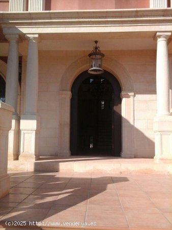 Villa en venta en Elche (Alicante)