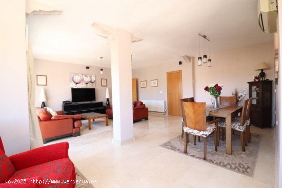 Villa en venta en Orihuela (Alicante)