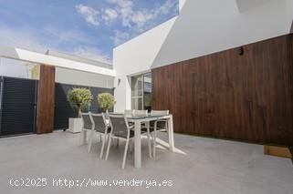 Villa en venta a estrenar en San Fulgencio (Alicante)