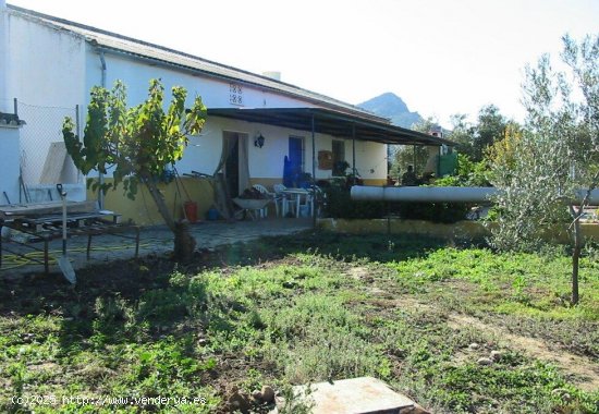 Villa en venta en El Gastor (Cádiz)