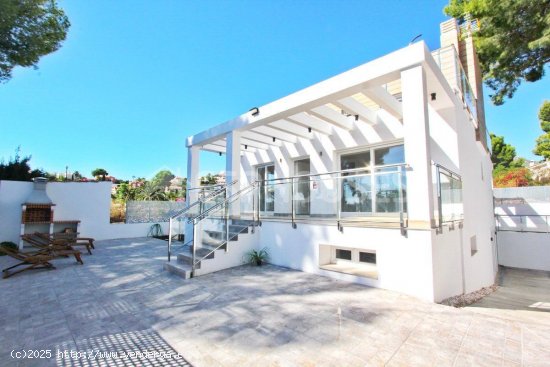  Casa en venta a estrenar en La Nucia (Alicante) 