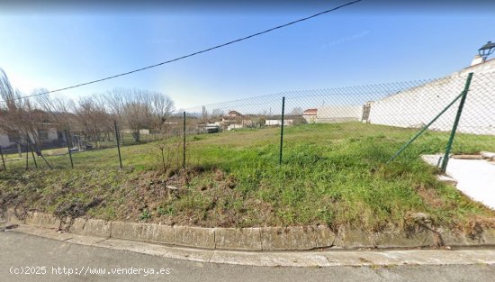  Finca en venta en Esquíroz (Navarra) 