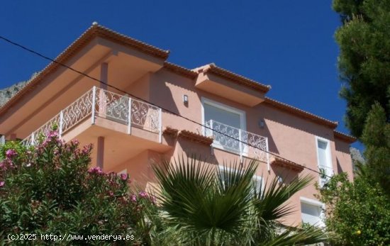 Villa en venta en Calpe (Alicante)