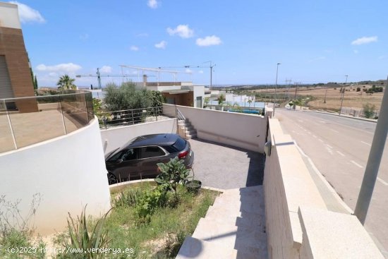 Chalet en venta en San Miguel de Salinas (Alicante)