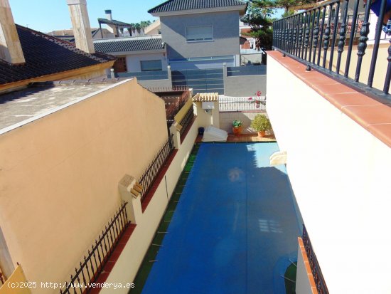 Villa en venta en Almoradí (Alicante)