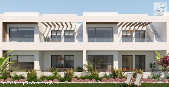 Bungalow en venta a estrenar en Torrevieja (Alicante)