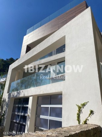  Villa en venta en Santa Eulalia del Río (Baleares) 