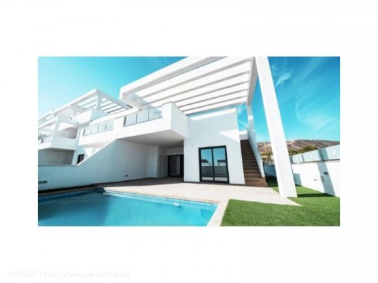  Bungalow en venta a estrenar en Finestrat (Alicante) 