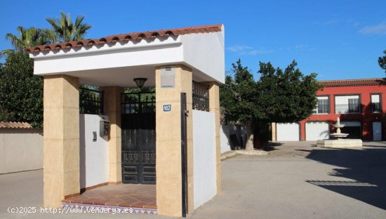 Villa en venta en Catral (Alicante)