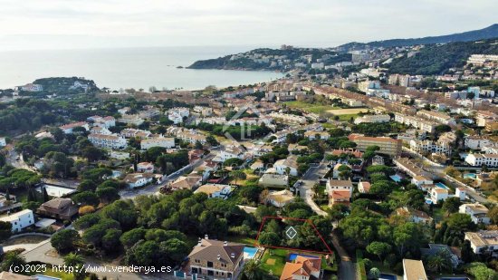 Parcela en venta en Castell-Platja d Aro (Girona)