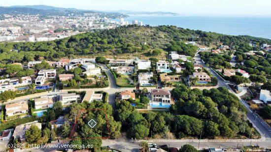 Parcela en venta en Castell-Platja d Aro (Girona)