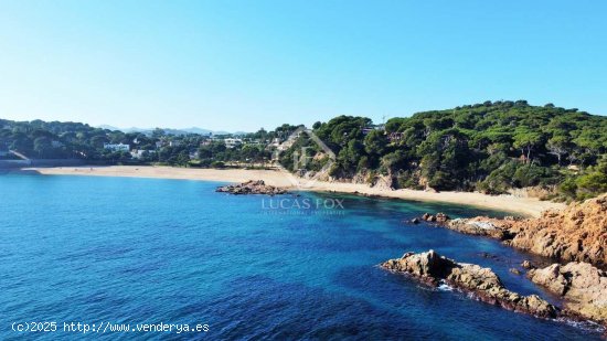 Parcela en venta en Castell-Platja d Aro (Girona)