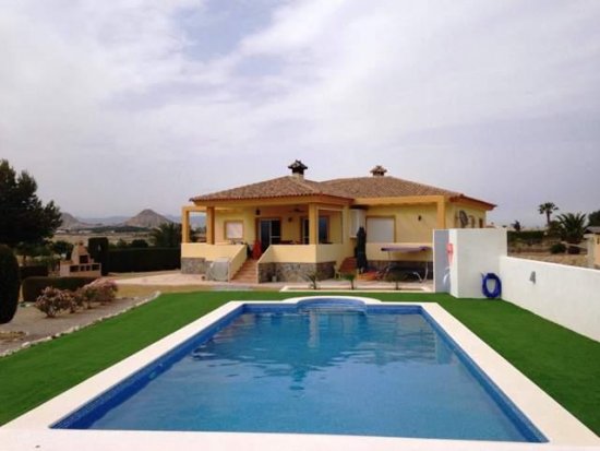 Villa en venta en Vera (Almería)