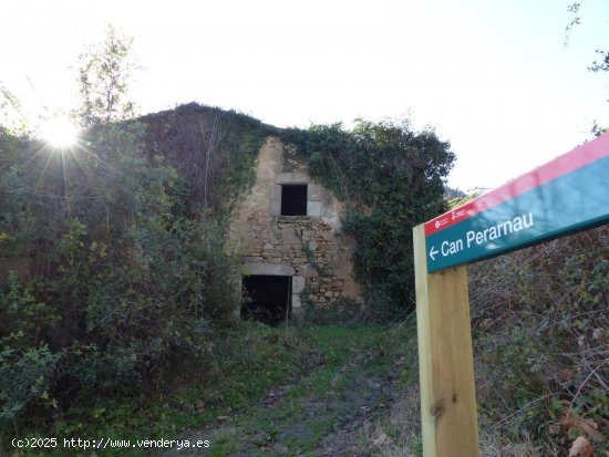 Finca en venta en Riells i Viabrea (Girona)